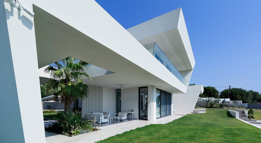 Y house